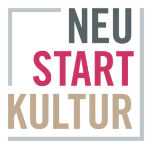 bkm_neustart_kultur_wortmarke_neg_rgb_rz